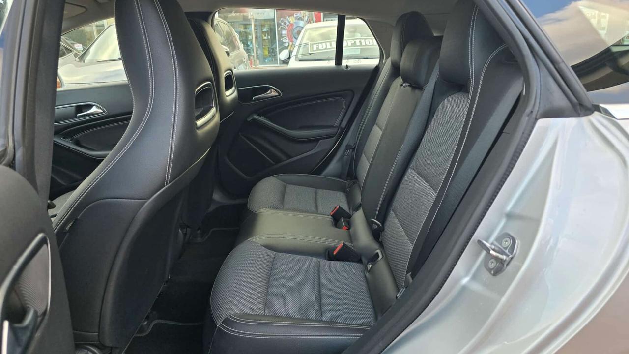 Mercedes-benz CLA 200 d S.W. Automatic Premium