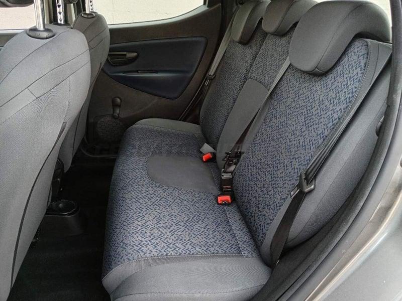 Lancia Ypsilon Ypsilon 1.0 firefly hybrid Oro s&s 70cv