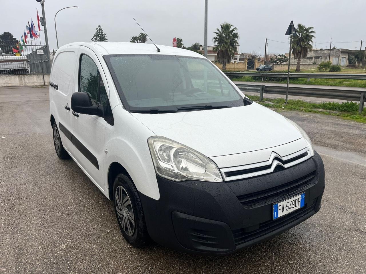 Citroen Berlingo BlueHDi Van 3 posti Unipro 2015