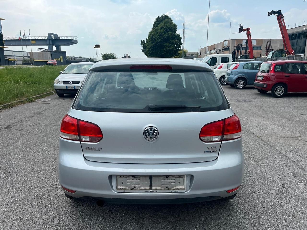 Volkswagen Golf 1.2 TSI 5p