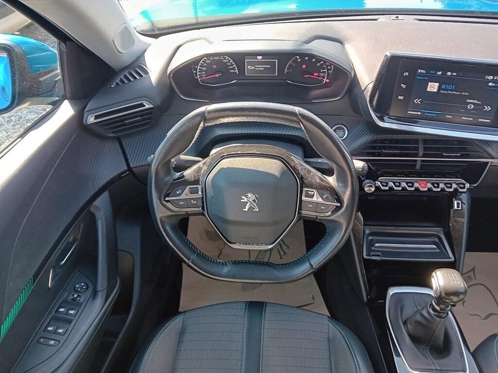 Peugeot 2008 1.2 PureTech Allure Pack