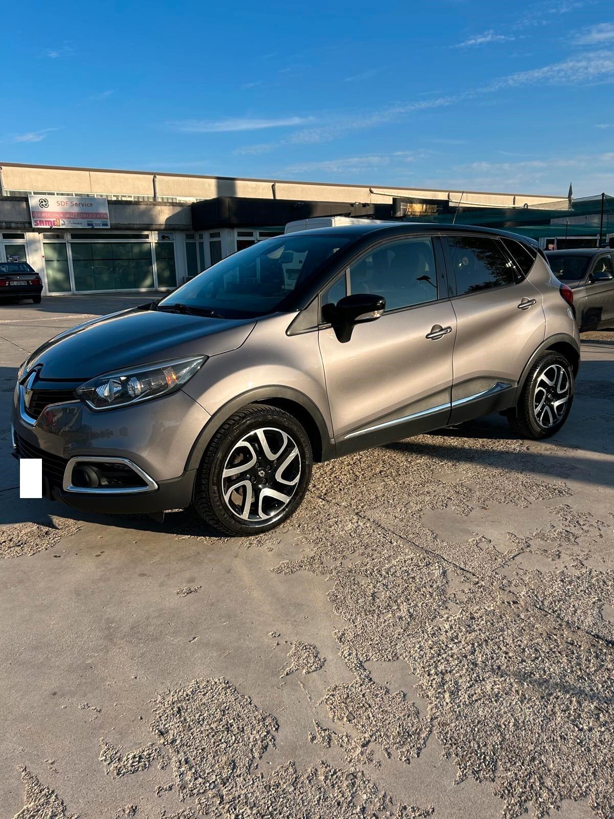 Renault Captur TCe 120 CV EDC Start&Stop Energy Intens 1.2 BENZINA Ok Neo patentati