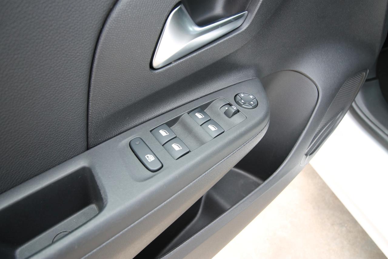 Opel Corsa 1.2 Design & Tech 75cv|30.000km 2022