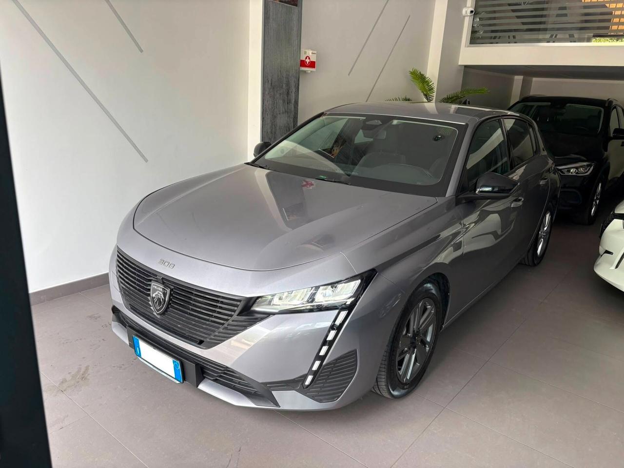 Peugeot 308 1.5 Business 130cv - 2022