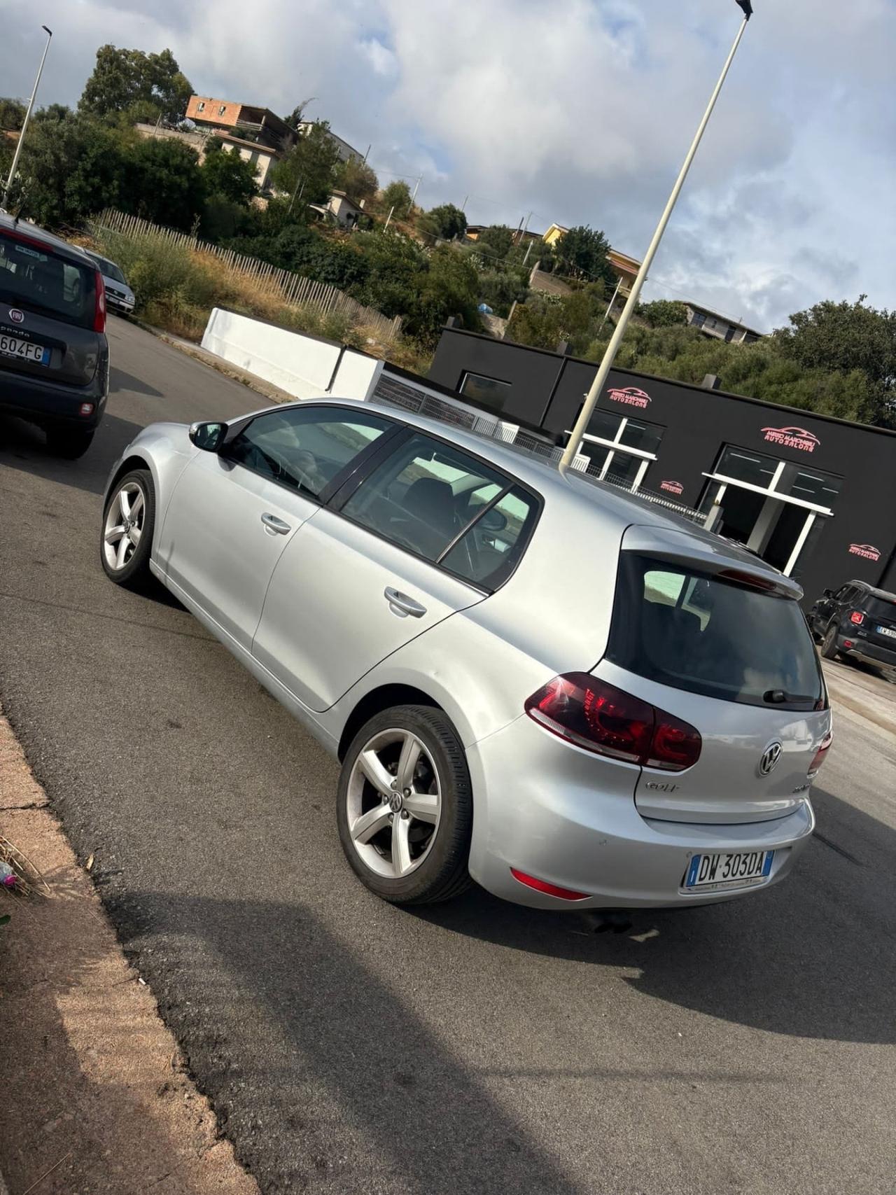 Volkswagen Golf 2.0 TDI 140CV DPF DSG 5p. Highline