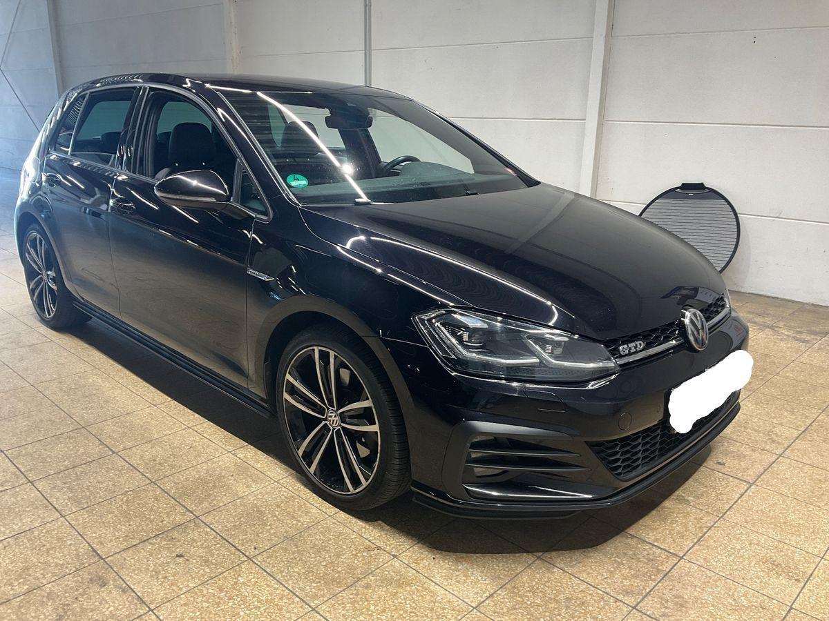 VOLKSWAGEN - Golf - GTD 2.0 TDI DSG 5p.VIRTUAL