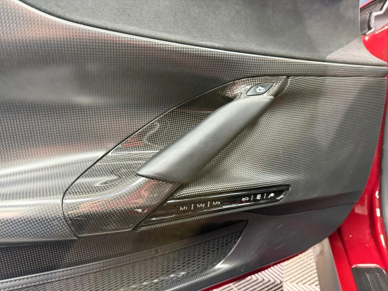 Ferrari SF90 Stradale Assetto Fiorano (220)