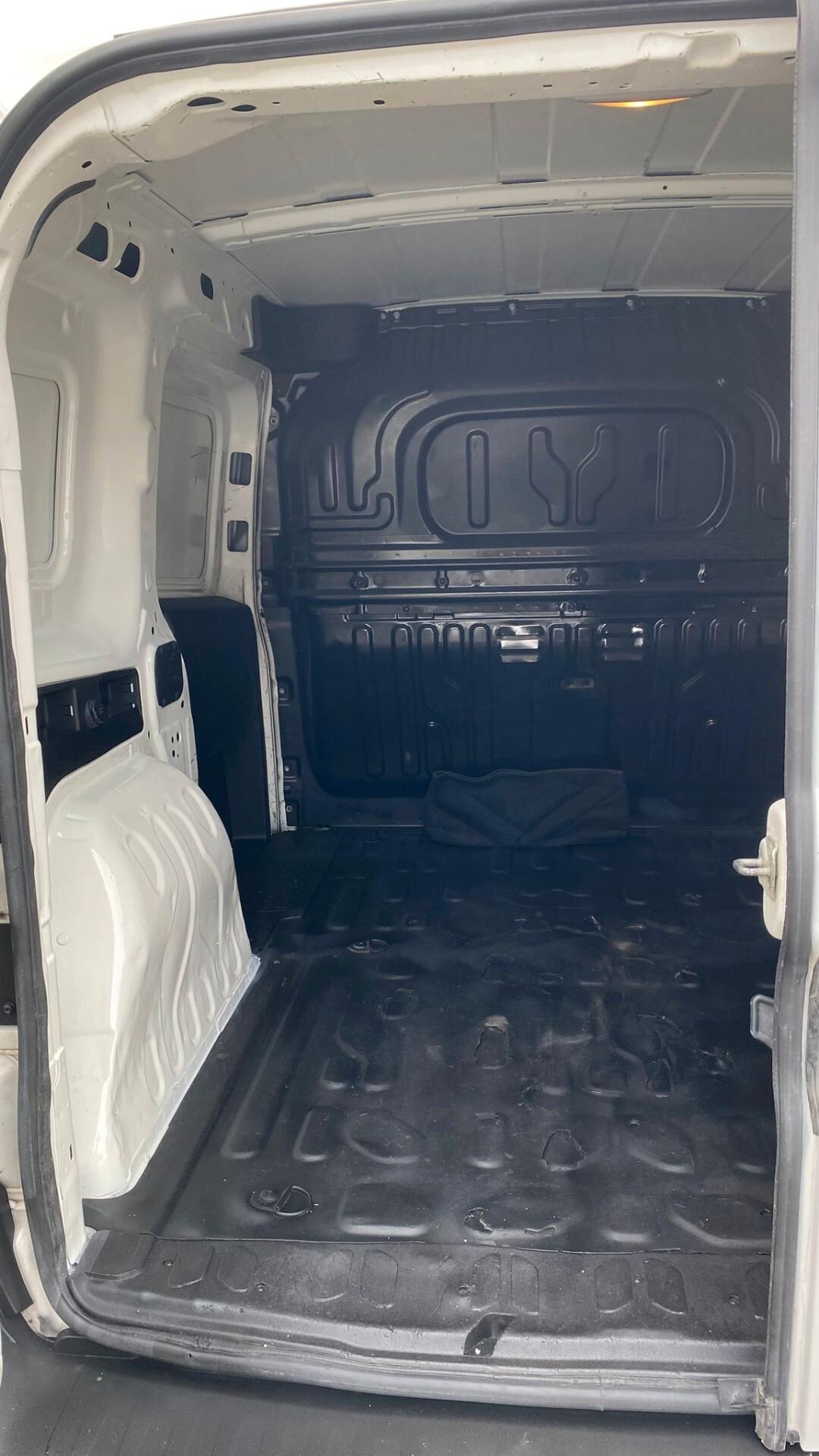 Fiat Doblo' 1.6 mjet 120 cv Lounge 3 POSTI