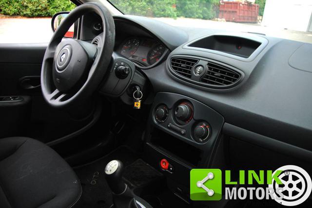 RENAULT Clio Van 1.5 Dci 75CV 2013 - AUTOCARRO