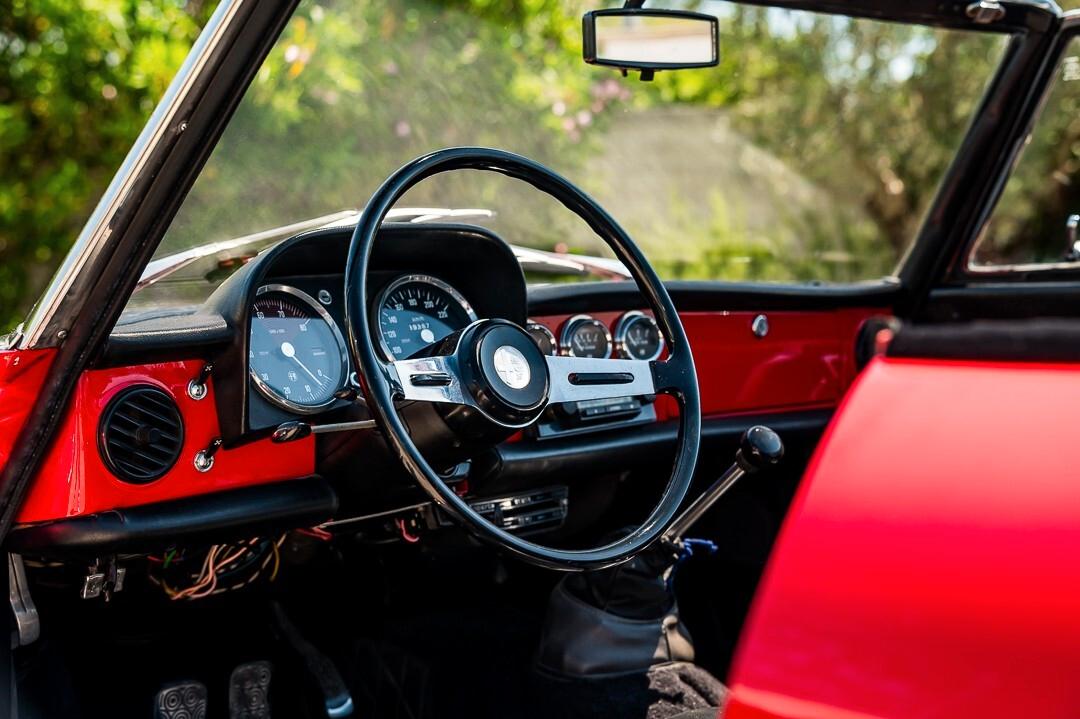 Alfa Romeo Spider Junior 1.3 “Osso di Seppia”