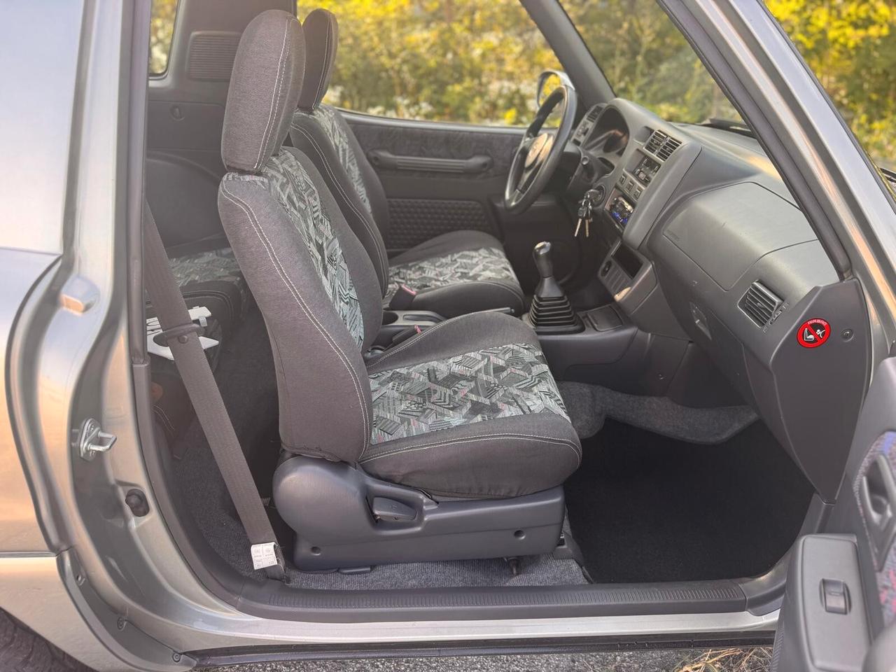 Toyota RAV 4 2.0i 16V cat 3 porte