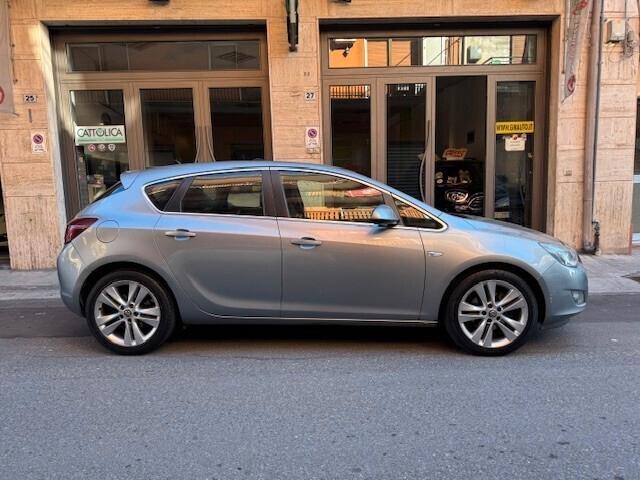 Opel Astra 1.7 CDTI 110CV 5 porte Cosmo