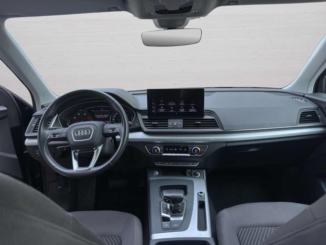 AUDI Q5 35 TDI S tronic Business