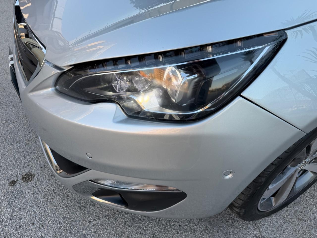 Peugeot 308 1.6 hdi 120 cv GT Line Automatica Tetto