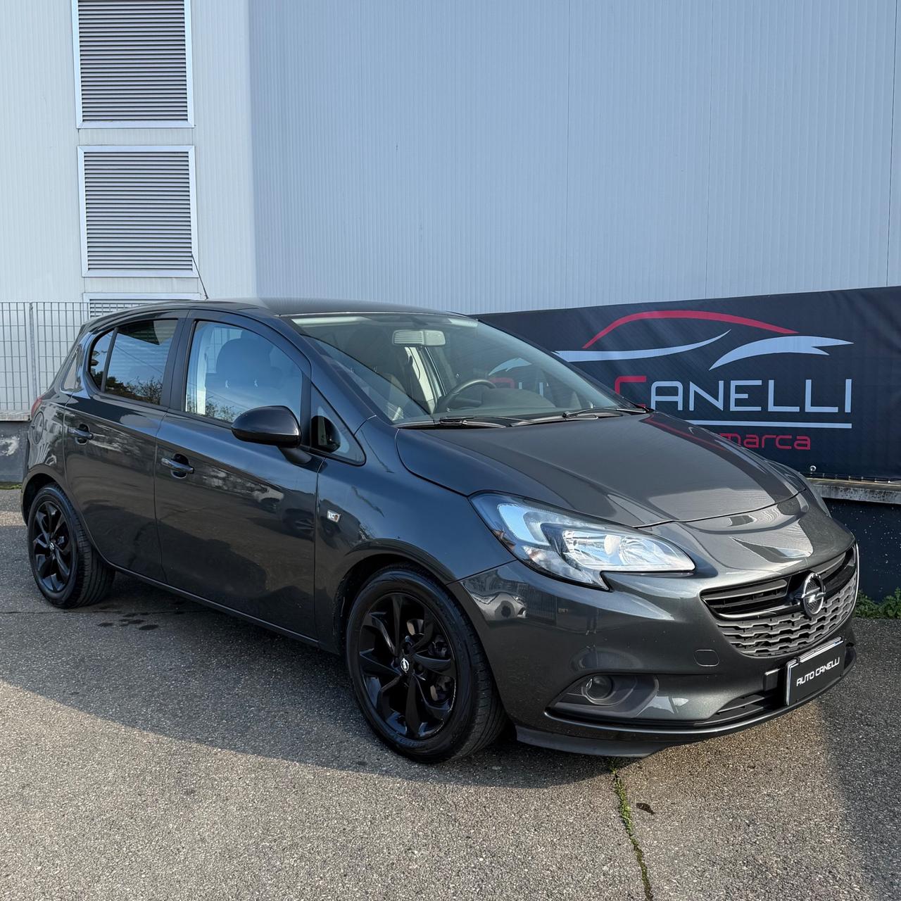Opel Corsa 1.2 5 porte b-Color NEOPATENTATI