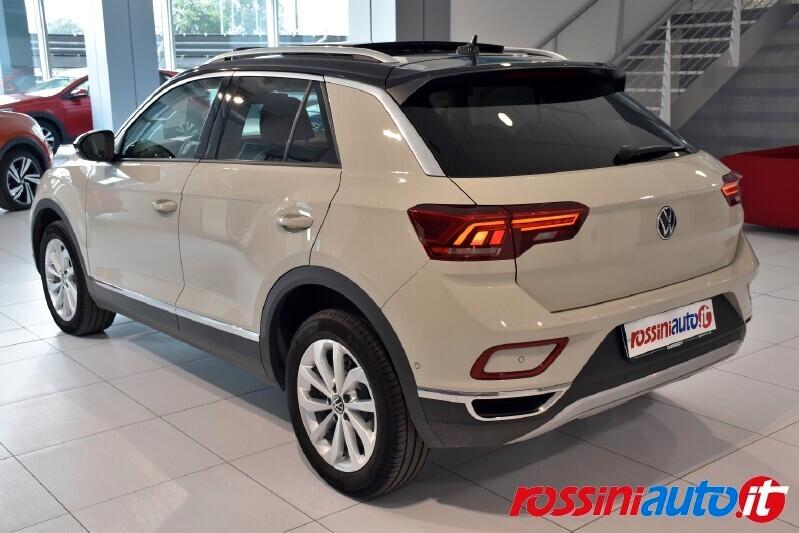 VOLKSWAGEN T-ROC 1.5 TSI 150 CV DSG STYLE + TETTO PANORAMA + RETROC