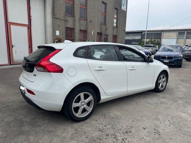 VOLVO V40 D2 Geartronic Business