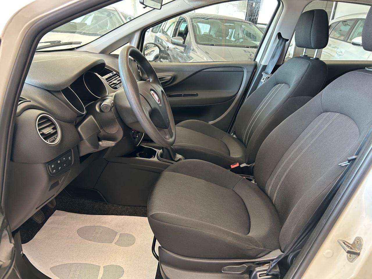 Fiat Punto - 2017 1.3 MJT II 95 CV NEOPATENTATI