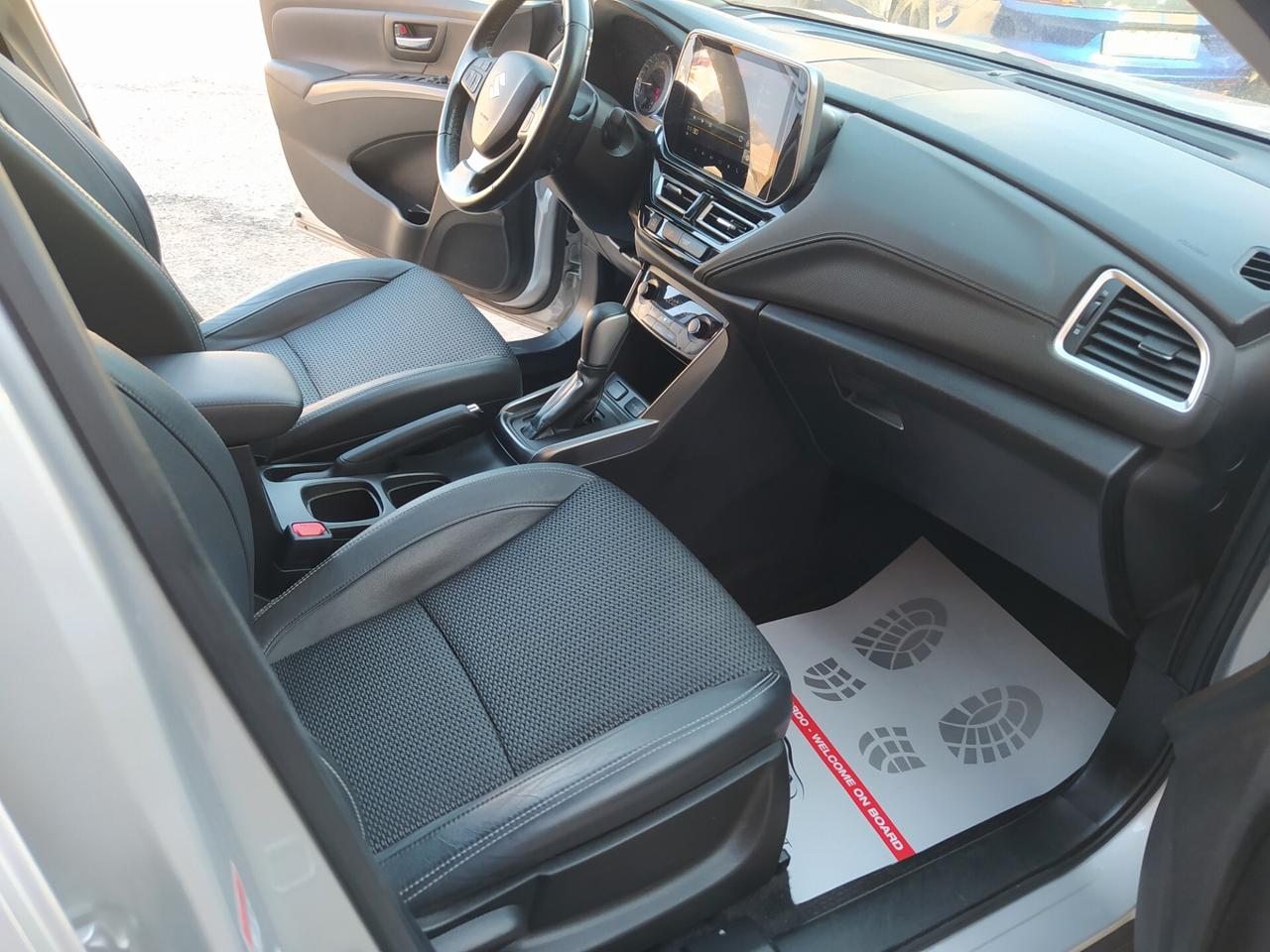 Suzuki S-Cross 1.4 Hybrid A/T Starview