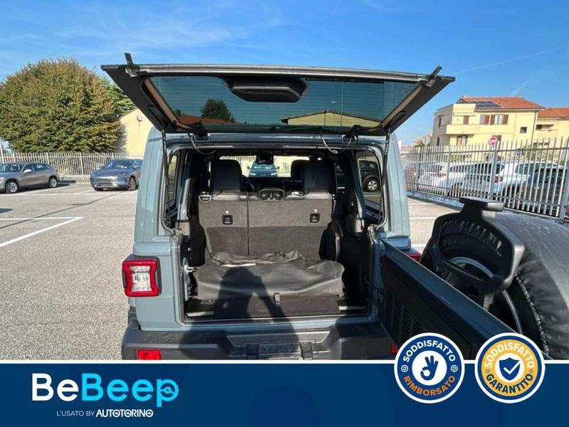 Jeep Wrangler UNLIMITED 2.0 TURBO SAHARA AUTO