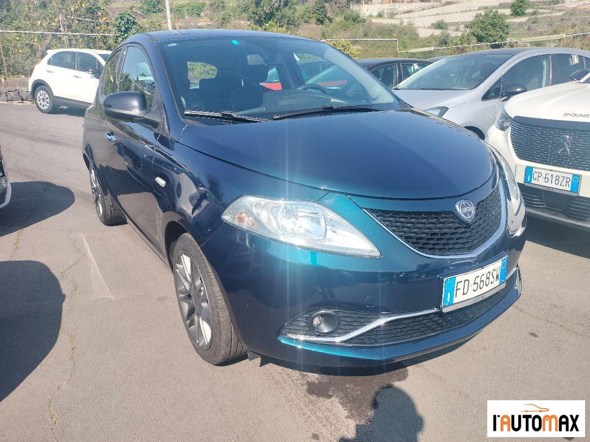 LANCIA - Ypsilon 1.2 Gold 69cv