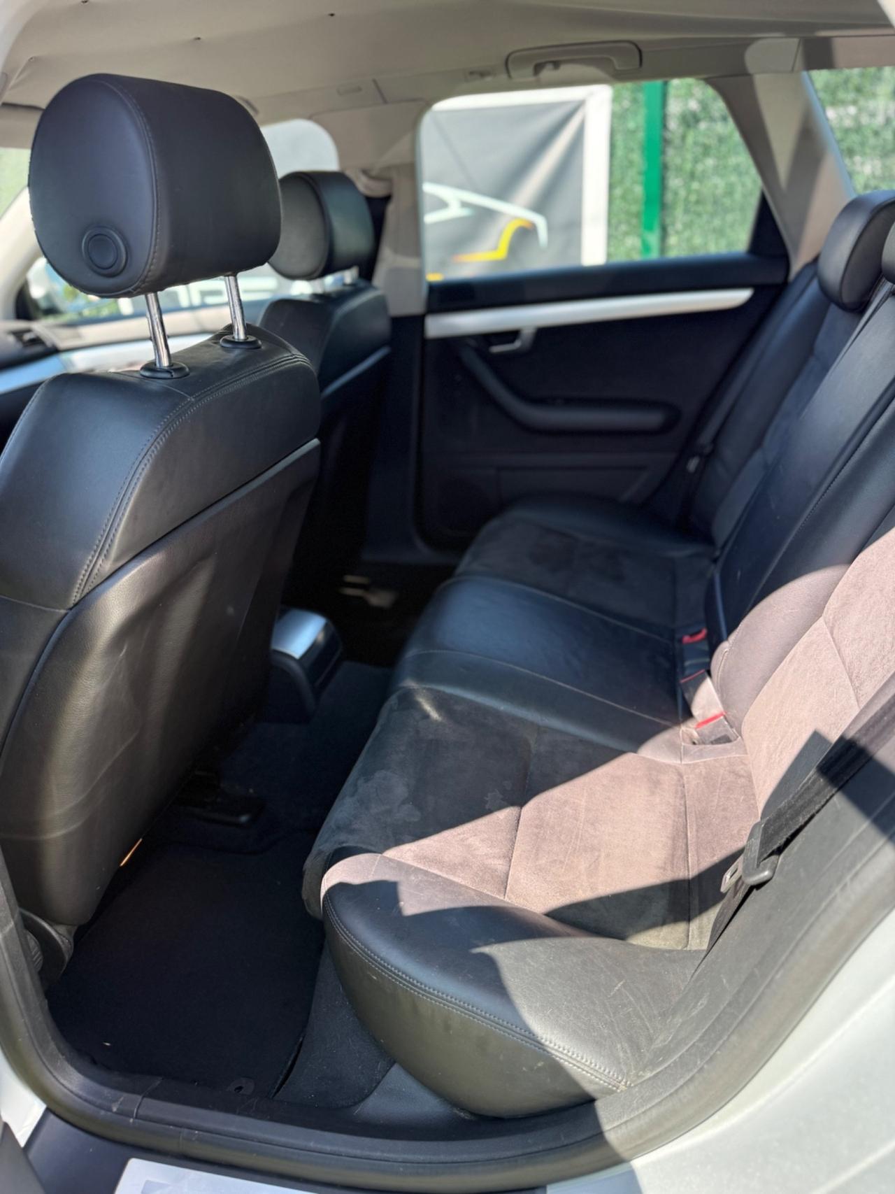 Audi A4 AVANT 2.0 TDI AUTOMATICA FARI XENON