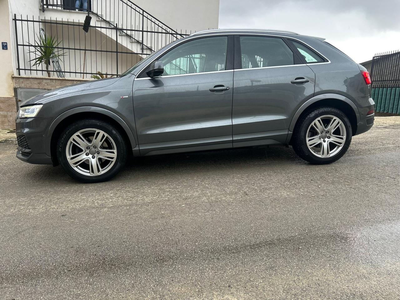 Audi Q3 2.0 TDI 150 CV Sport