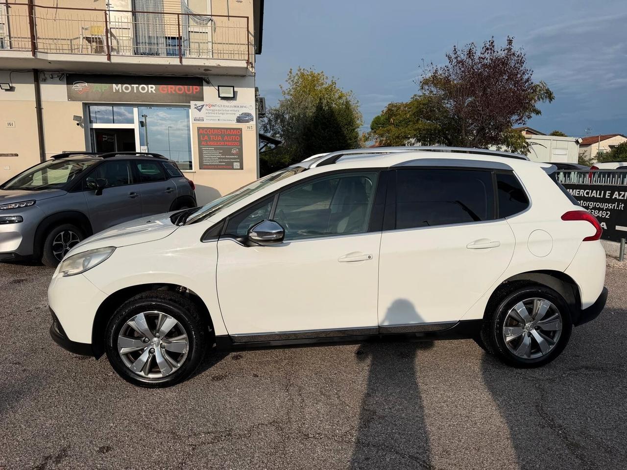Peugeot 2008 1.2 VTi 82CV Allure