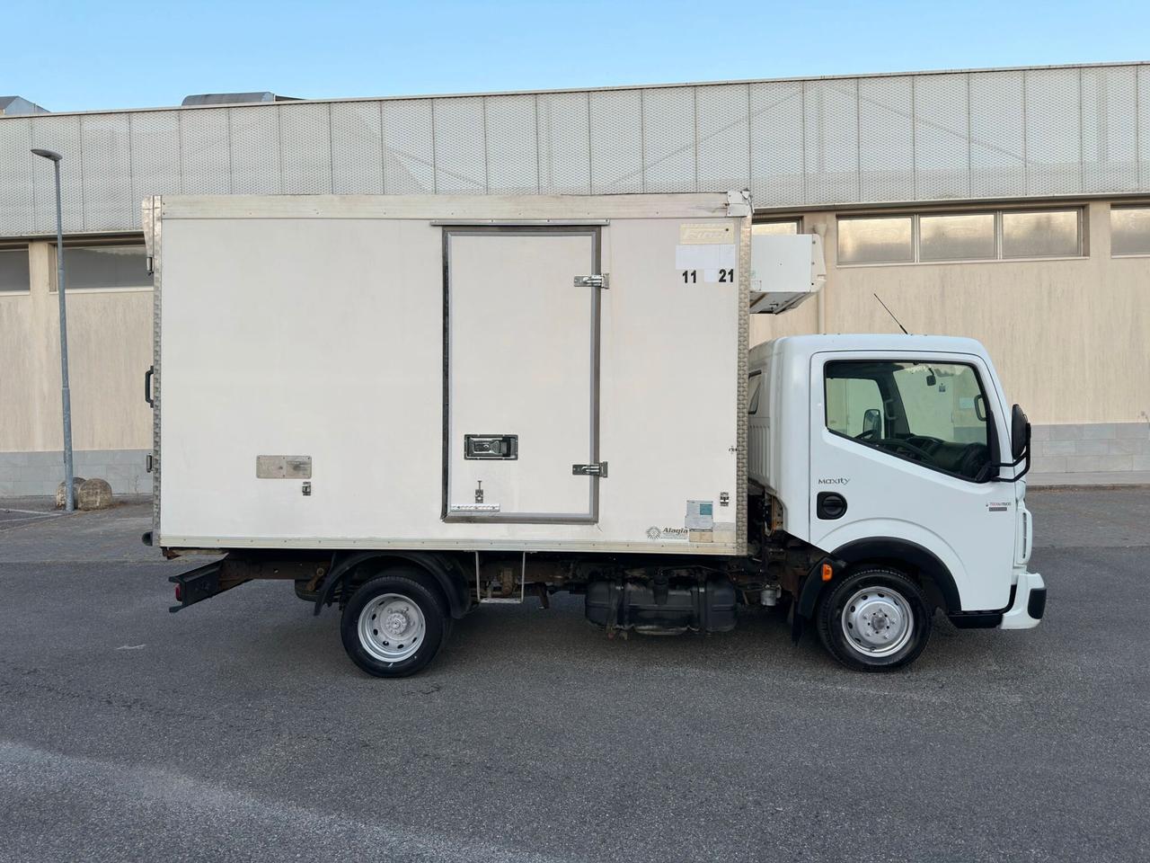 Renault maxity frigo