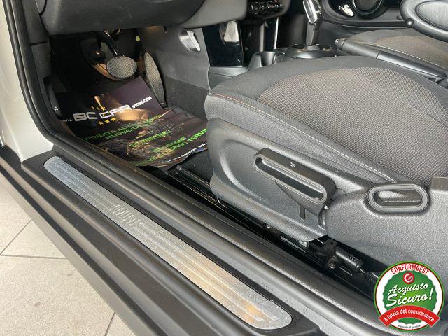 MINI Cooper 1.5 Classic *BLACK EXTERIEUR