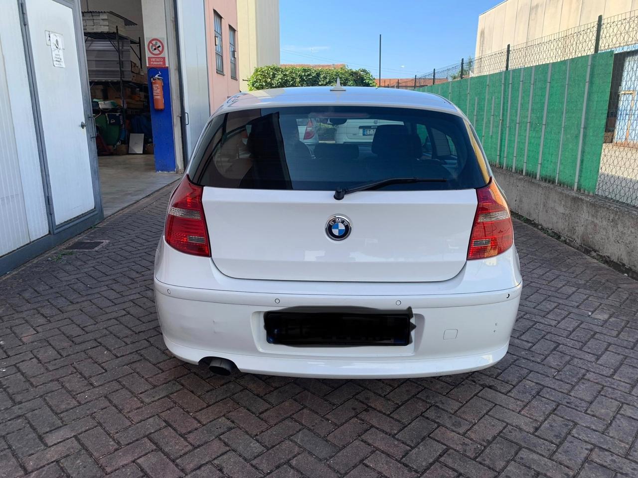 Bmw 118 118d 2.0 143CV cat 3 porte Attiva DPF