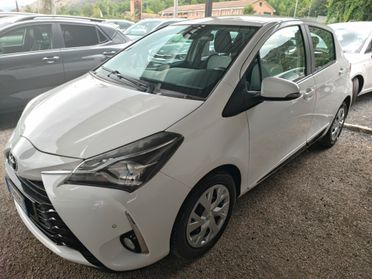Toyota Yaris 1.0 72 CV 5 porte Lounge