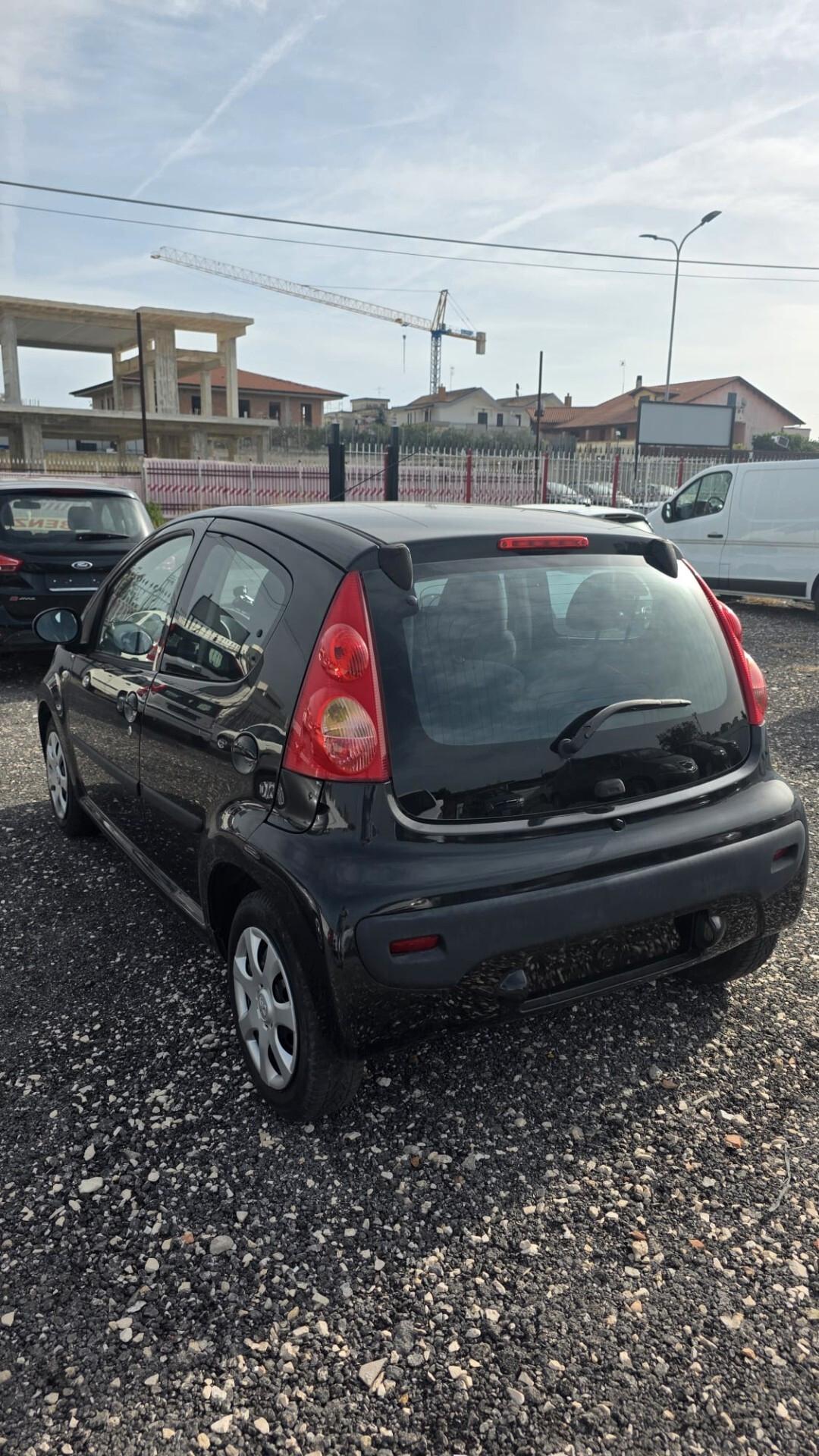 Peugeot 107 1.0 68CV 5p. Urban Move