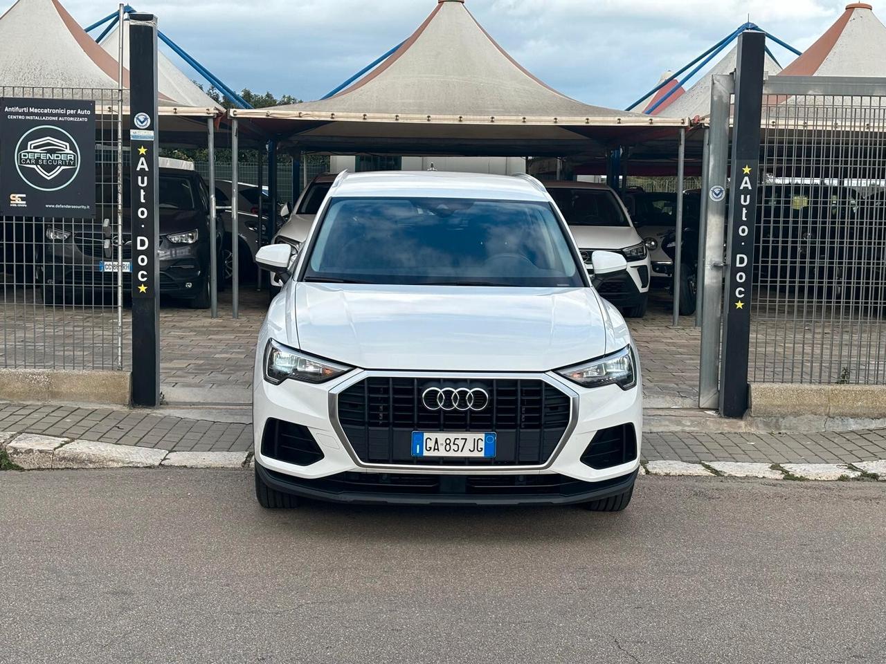 Audi Q3 35 TDI 150cv S tronic Business - 2020