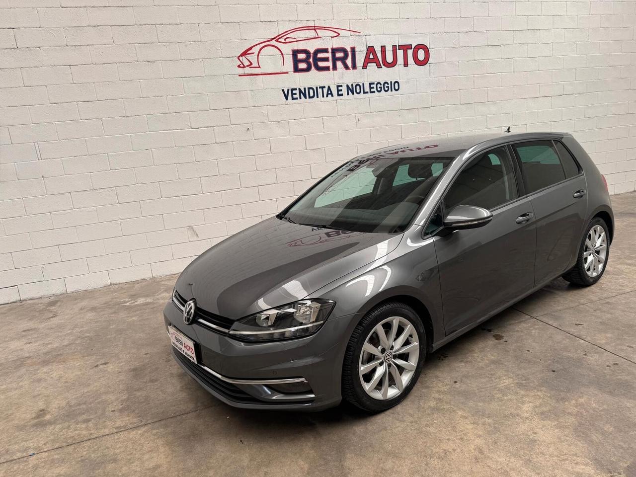 Volkswagen Golf cambio automatico adatta neopatentati