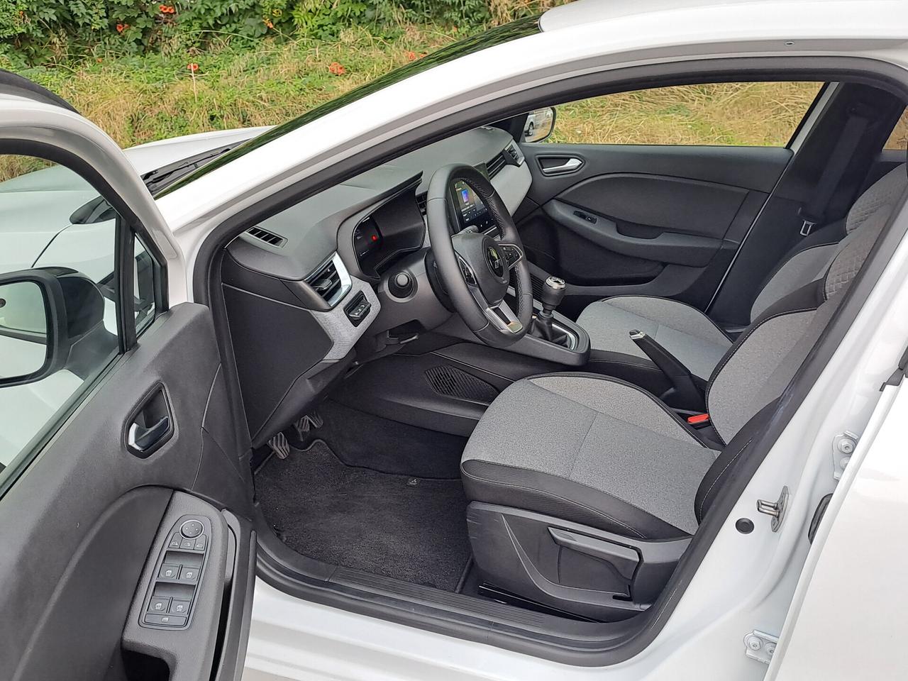 Mitsubishi Colt 1.0L turbo 90 CV Invite