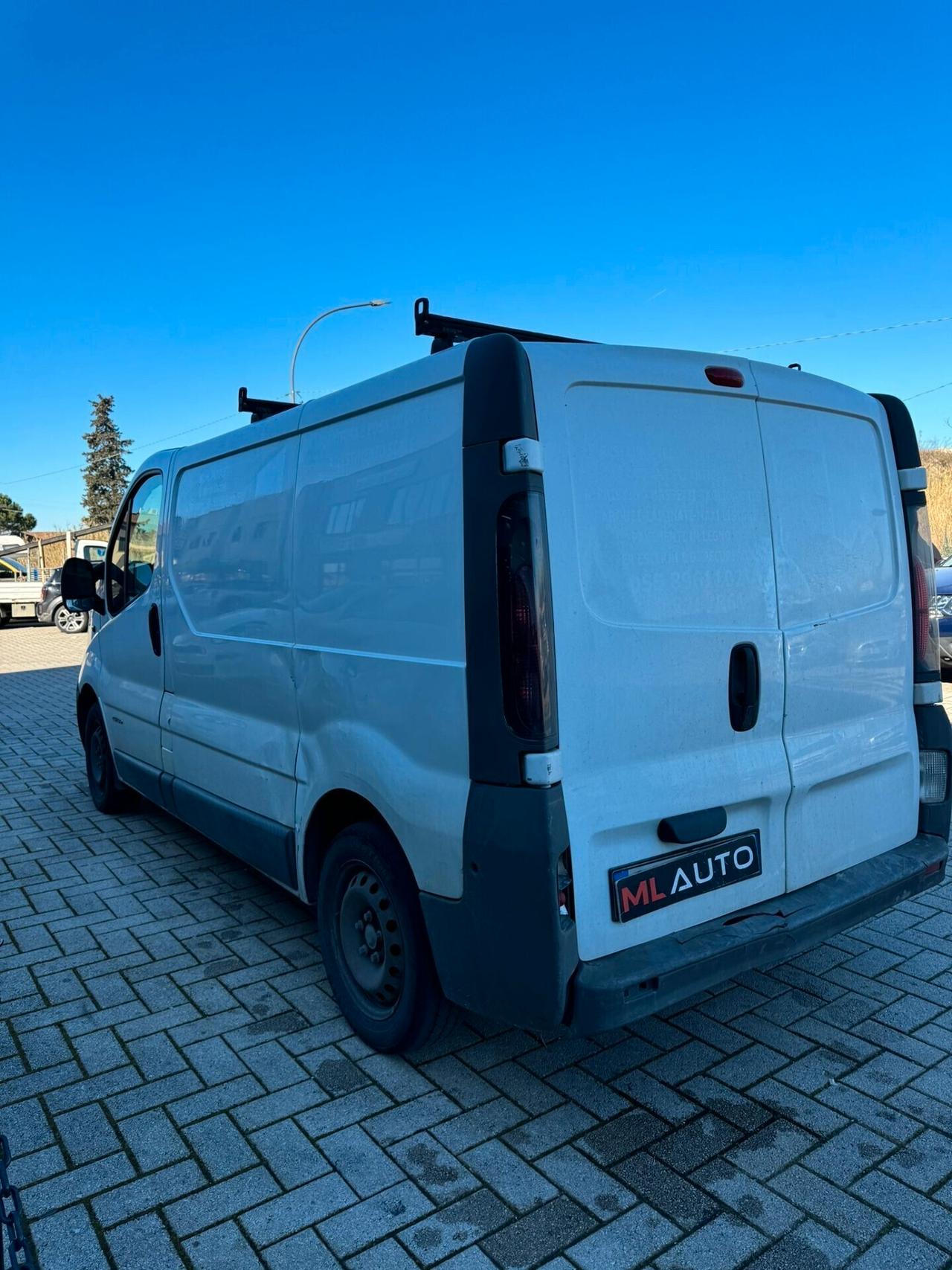 Renault Trafic T29 1.9 dCi/100PC-TN Furg.Confort