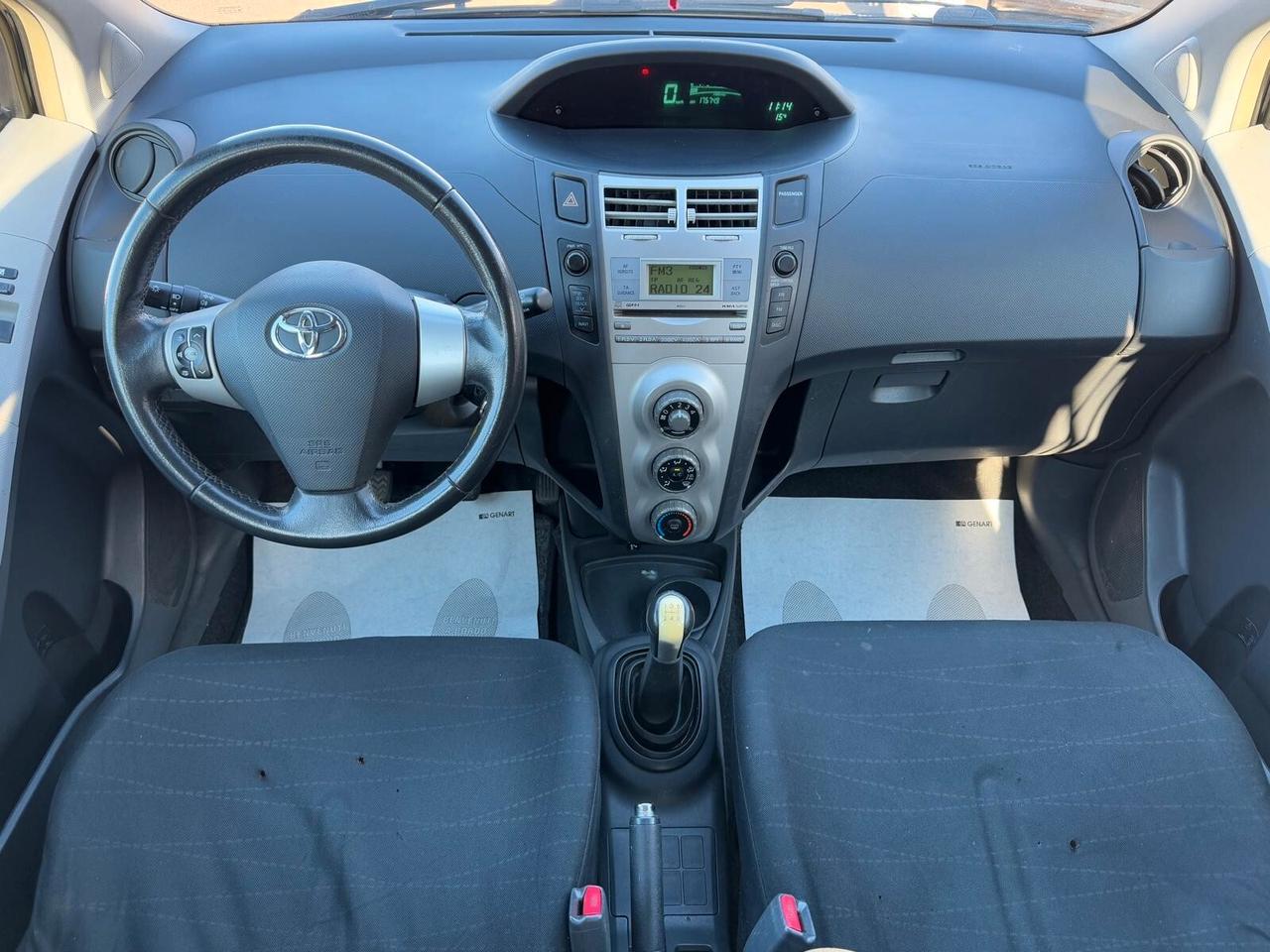 Toyota Yaris 1.3 BENZ NEOPATENTATI 2007