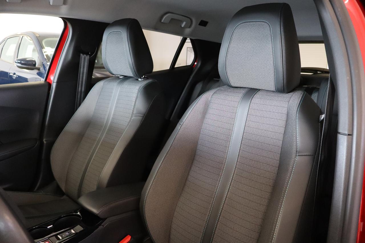 PEUGEOT 2008 1.5 BLUEHDI 130 CV EAT8 ALLURE PACK