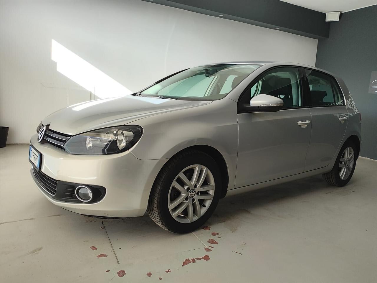Volkswagen Golf 2.0 TDI DPF 5p. Highline permuto