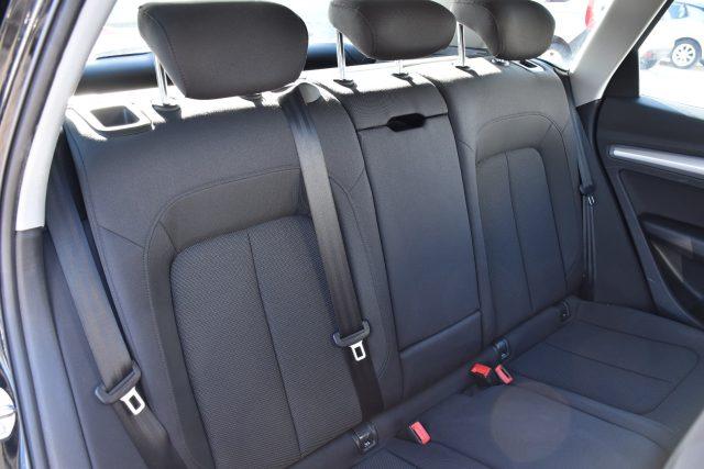 AUDI Q5 35 TDI quattro S tronic Business Design *Cockpit*