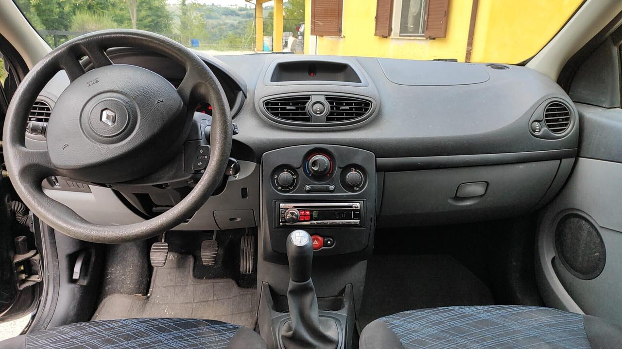 Renault Clio 1.5 dCi 65CV 3 porte Dynamique NEOPATENTATI