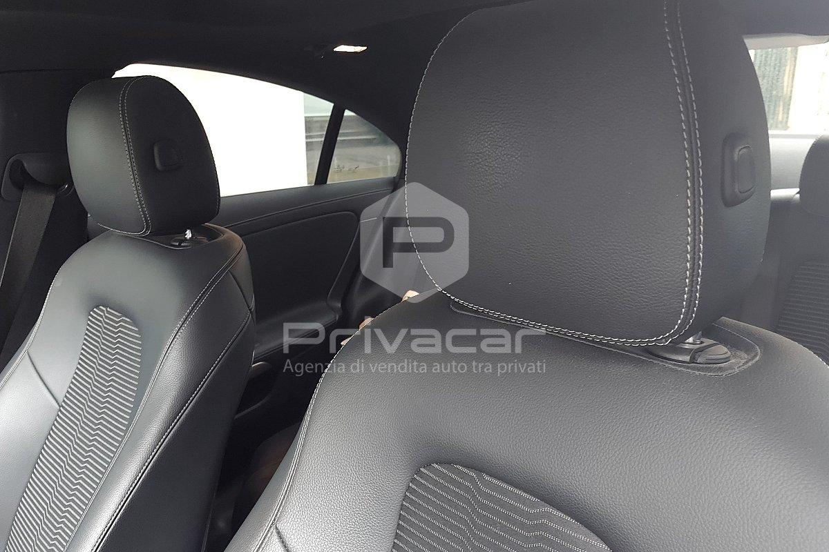 MERCEDES CLA 200 d Automatic Premium