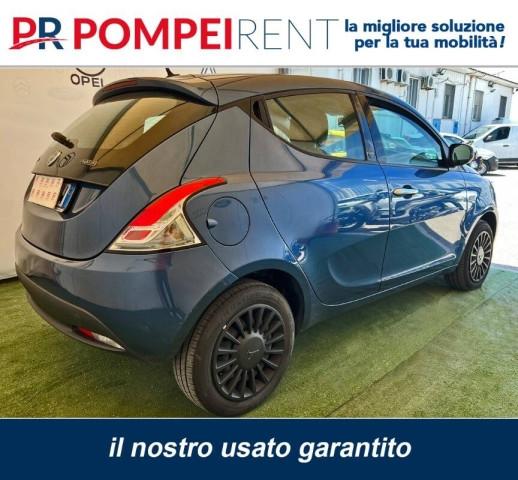 Lancia Ypsilon III 1.0 firefly hybrid Silver s&s 70cv
