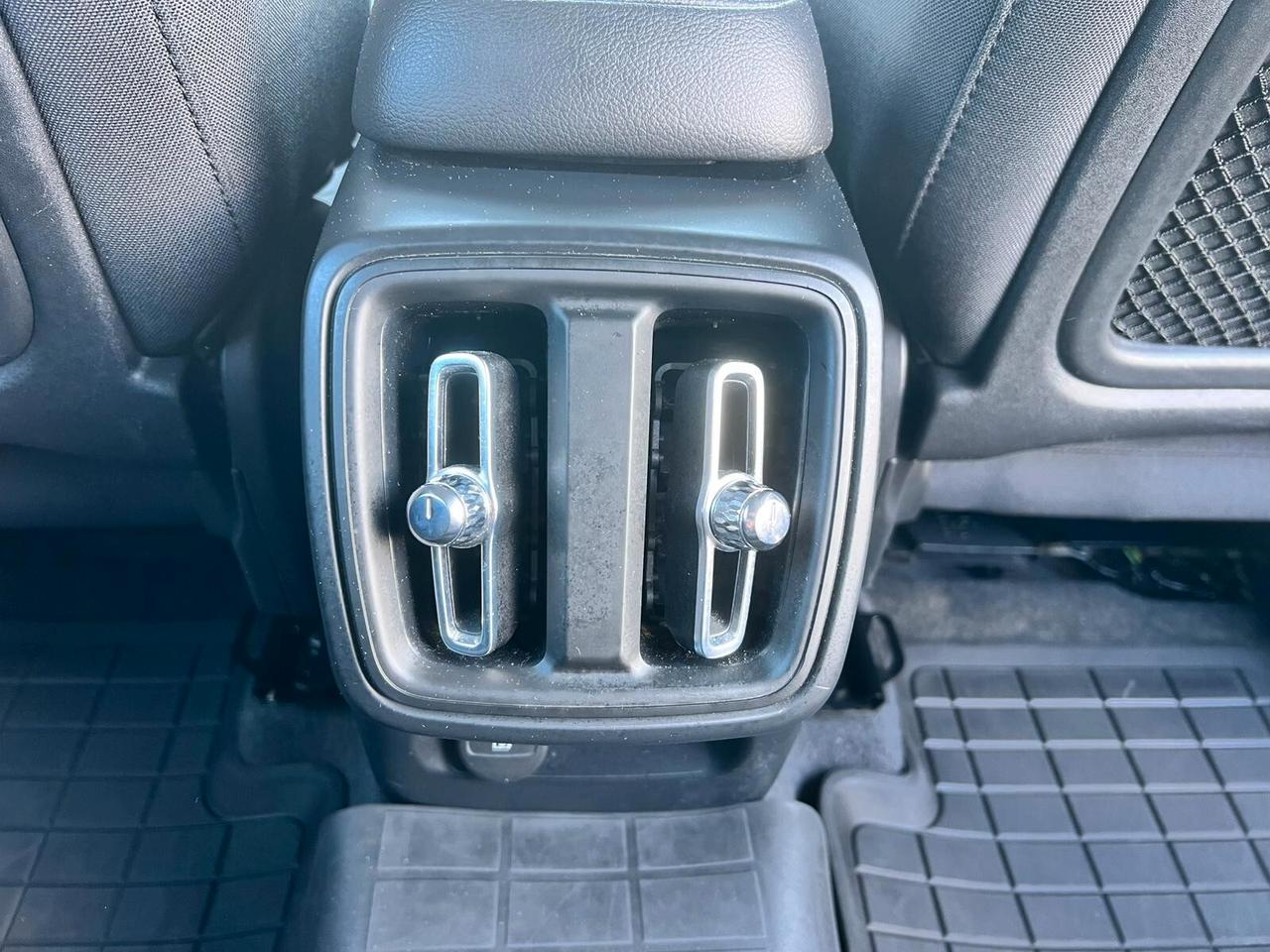 Volvo XC40 1.5 t2 Momentum Pro auto my21