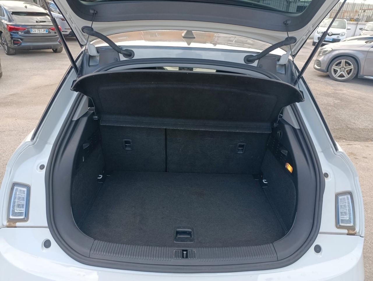 Audi A1 SPB 1.6 TDI S tronic Attraction