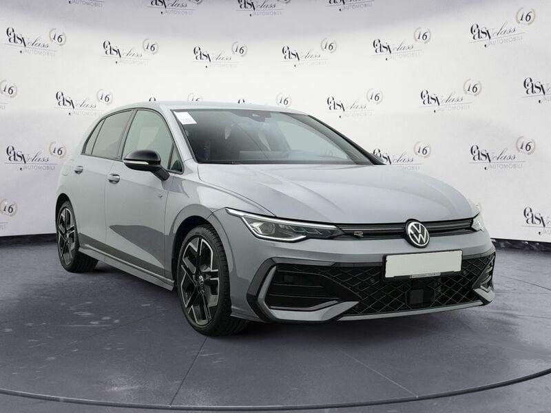 Volkswagen Golf 8.5 2.0 TDI 150 CV DSG SCR R-Line 8.5 Black Style Matrix Led Harman Kardon