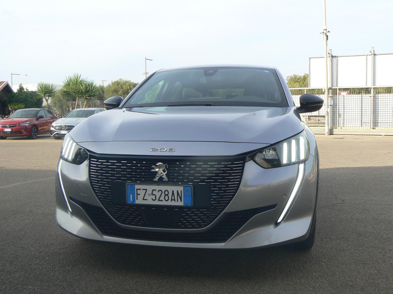 Peugeot 208 Stop&Start 5 porte GT Line 100 cv