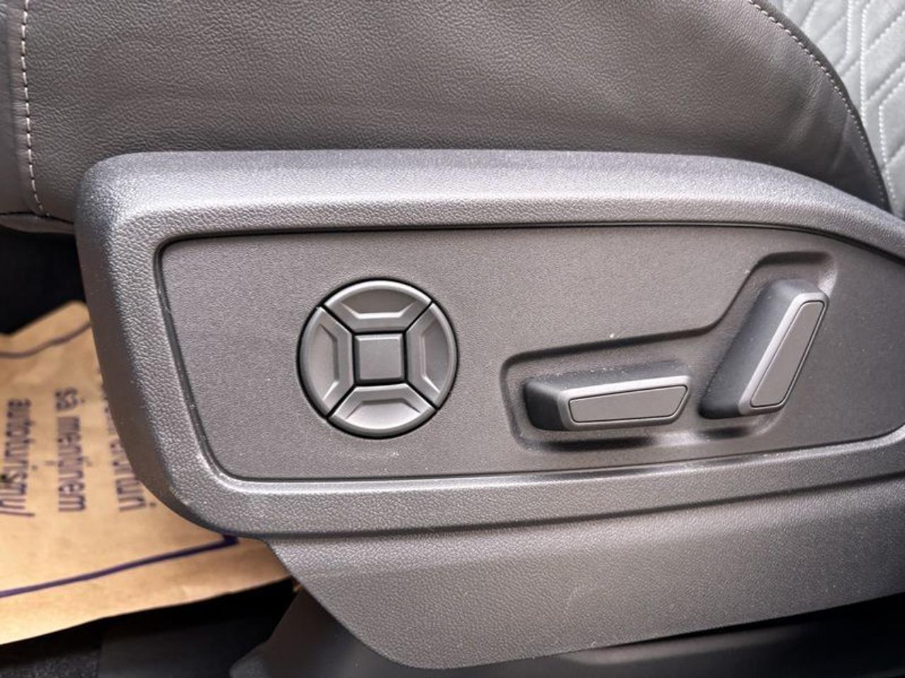 Audi Q5 SPB 40 TDI 204 CV quattro S tronic Identity Black