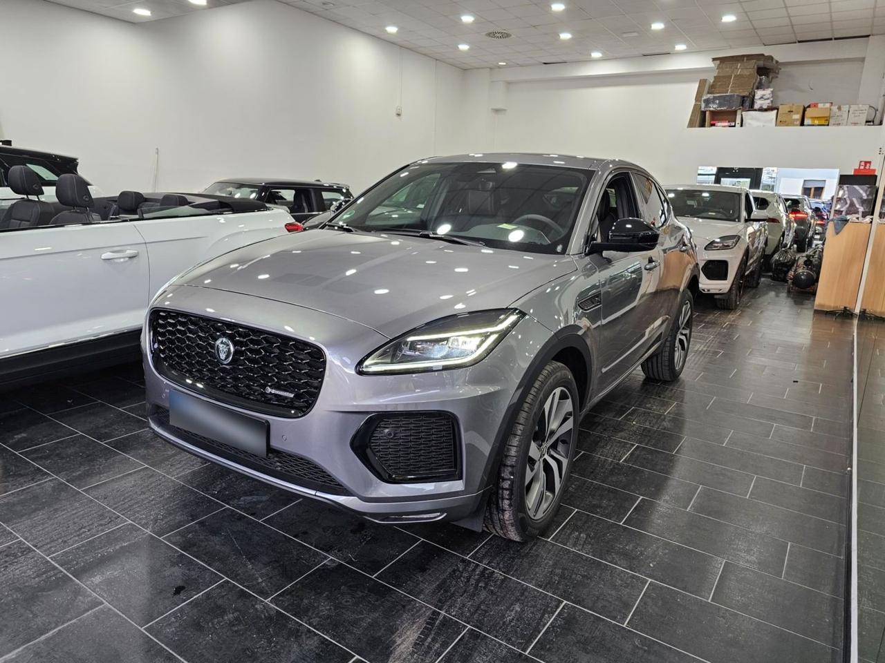 Jaguar E-Pace R-Dynamic SE Navi Camera Tetto C.20" LED BlackPack